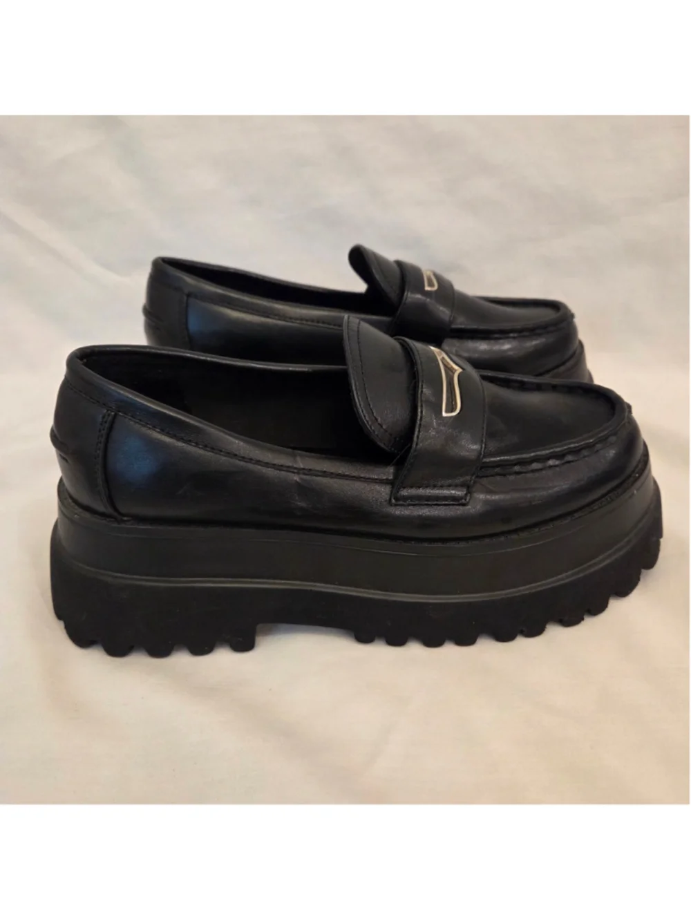 Women's ASOS Design Black Platform Loafers Size 7
